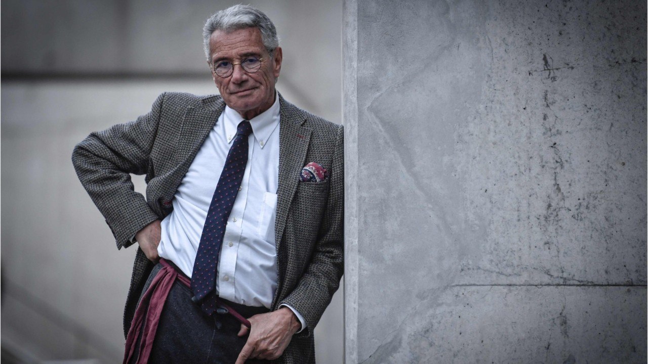 VOICI : Jean-Marie Périer : le célèbre photographe sortait, sans le savoir, avec l'une des filles de Madame Claude