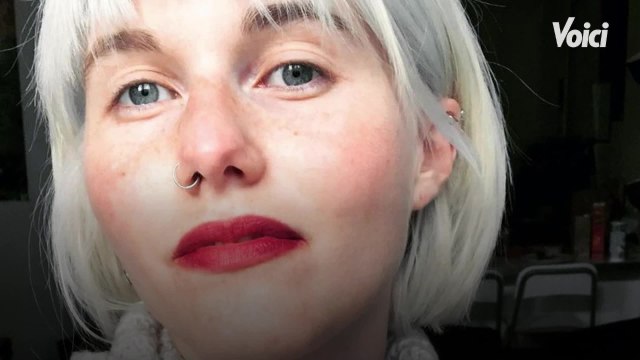 VOICI : PHOTO Lou Villafranca méconnaissable : la fille de Maurane arbore un nouveau look étonnant