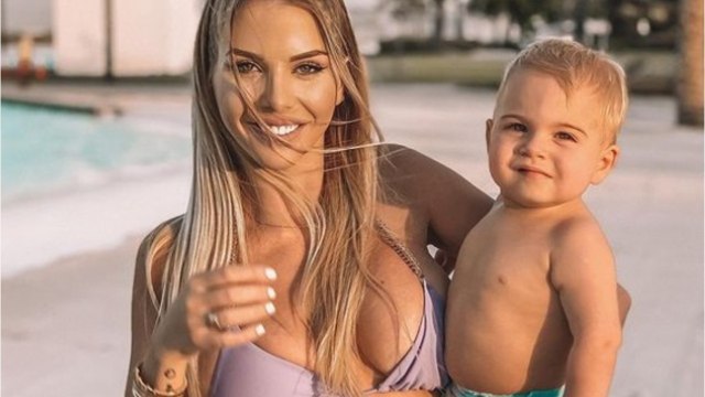 VOICI : « Ça explose ! : Jessica Thivenin confie regretter ses prothèses mammaires