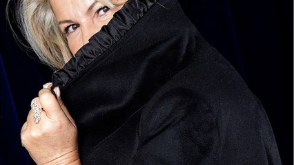 VOICI - Caroline Margeridon cambriolée : elle explique pourquoi elle avait 500 000 euros à son domicile