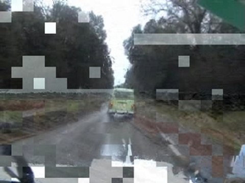 Meca Trelles 2 Barjot - le FILM du 4L Trophy 2008 - 17/02/08