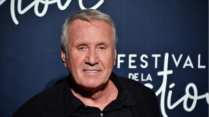 VOICI - « Ejecté comme un malpropre " : pourquoi Yves Rénier avait très mal vécu l'arrêt de Commissaire Moulin