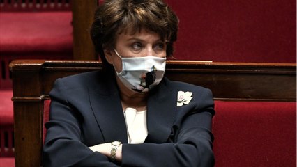 Voici - Roselyne Bachelot guérie de la Covid-19 : les lourdes séquelles sur son quotidien après avoir été infectée par le virus