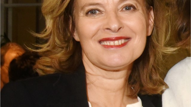 VOICI - PHOTO Valérie Trierweiler : ces retrouvailles qui font son bonheur pour les fêtes de fin d’année