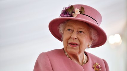 VOICI : Mort du prince Philip : cette photo qui prouve que la reine Elizabeth II est à la fin de sa période de deuil