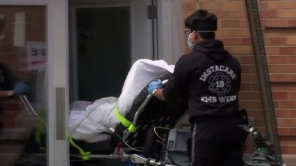 美 65세 이상 노인, 100명 중 1명 코로나 사망...고령층 피해 '끔찍' / YTN