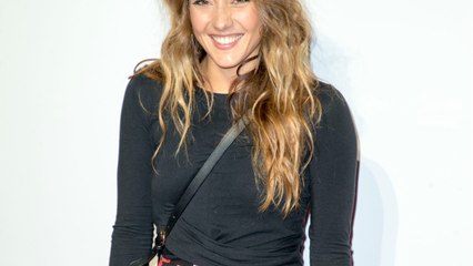 Voici - Inès Reg : pourquoi l'actrice Constance Labbé était mal à l'aise sur le tournage de son film