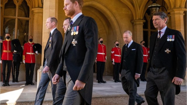VOICI Obsèques du prince Philip : un expert a lu sur les lèvres de William et Harry, voilà ce qu'ils se sont dit