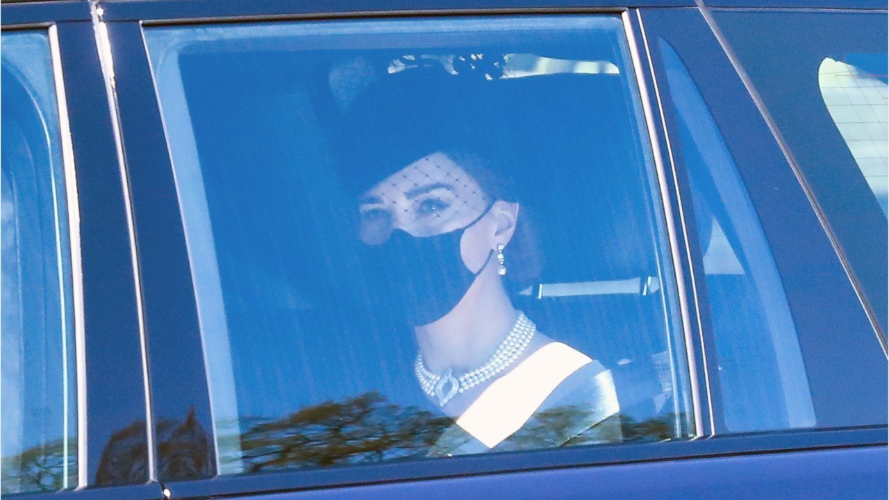 VOICI - Obsèques du prince Philip : cet hommage de Kate Middleton à Elizabeth II et Lady Diana