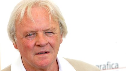 Voici - Bafta 2021 : élu meilleur acteur, Antony Hopkins fait une grosse frayeur aux réseaux sociaux