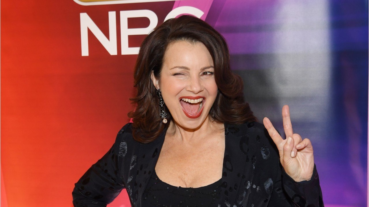 VOICI-Fran Drescher : à 62 ans, la célèbre Nounou d’Enfer parle de son sex friend