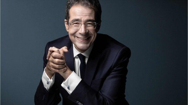 Voici - Darius Rochebin : le journaliste de LCI mis en cause pour harcèlement sexuel en Suisse