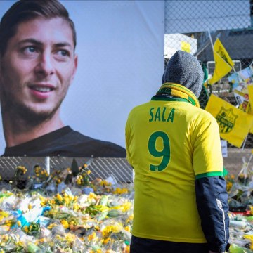 VOICI - Anniv Emiliano Sala