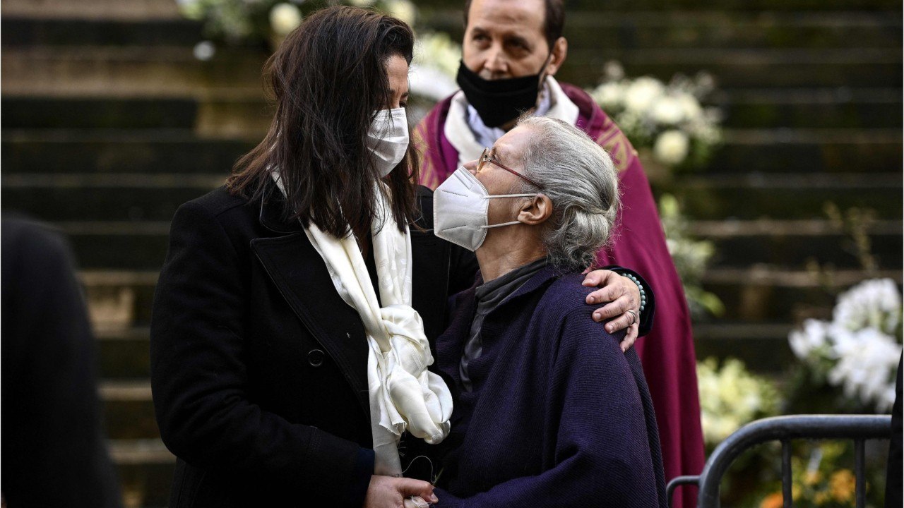 Voici - Mort de Patrick Dupond : sa compagne Leïla Da Rocha sort de sa réserve et prend une grande décision