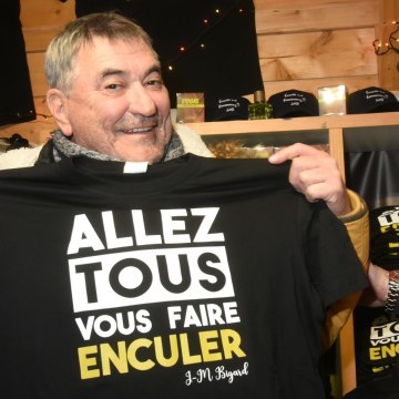 VOICI // SOCIAL Jean-Marie Bigard Tacle Sévèrement Isabelle Adjani : « C’est La Terreur Des Assureurs