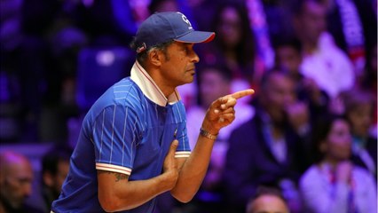 VOICI Yannick Noah : bloqué dans les bouchons, il craque complètement après l'annonce du confinement