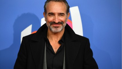 VOICI : Jean Dujardin : pourquoi il a vécu "l'enfer" sur les tournages d'Un gars, une fille avec Alexandra Lamy