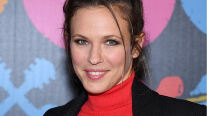 VOICI Lorie Pester maman à 38 ans : elle annonce la naissance de son enfant