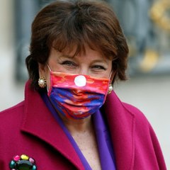 Voici SOCIAL - Roselyne Bachelot hospitalisée : son entourage donne de ses nouvelles (1)