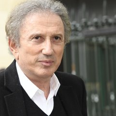 Voici SOCIAL - Michel Drucker : France 2 annonce son retour à la télévision avec un teaser surprenant (1)