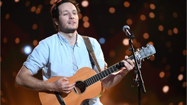 VOICI : On ne doit pas envenimer la situation : Vianney s'exprime sur le rôle des artistes pendant la crise sanitaire