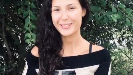 VOICI - Miss France 2021 : qui est Leïla Veslard, Miss Aquitaine 2020 ?