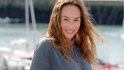 VOICI : Ici tout commence : Vanessa Demouy dévoile un cliché inédit sur le tournage