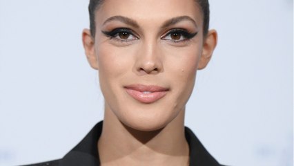 VOICI PHOTO Iris Mittenaere joue les sirènes sexy : elle enflamme ses fans