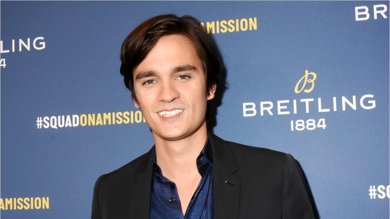 VOICI : "Tout a radicalement changé" : Alain-Fabien Delon se confie à coeur ouvert sur son père, Alain Delon