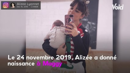 VOICI - PHOTO Alizée montre le visage de Maggy, concentrée sur un livre