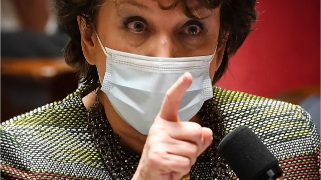 VOICI : Isabelle Saporta s'en prend à Roselyne Bachelot qui dégueule sur les comédiens et les César (1)