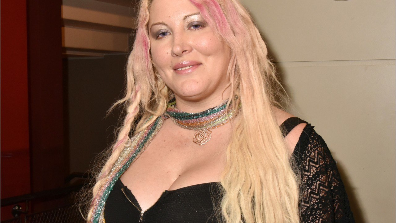 VOICI : Loana violente envers Fred Cauvin ? Elle réagit aux accusations de Sylvie Ortega Munos (1)