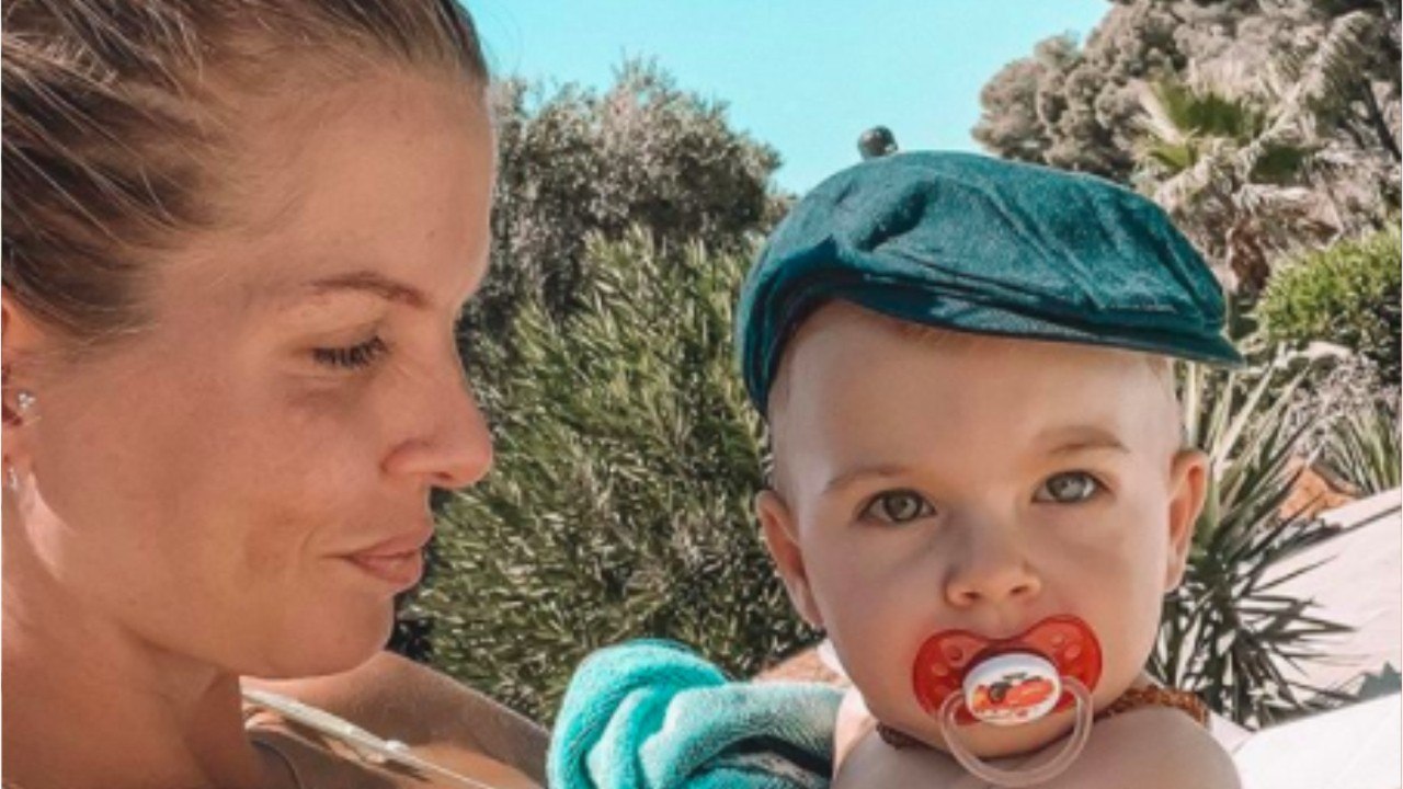 VOICI - Jessica Thivenin (Les Marseillais) en pleine crise de larmes pour l’anniversaire de son fils Maylone