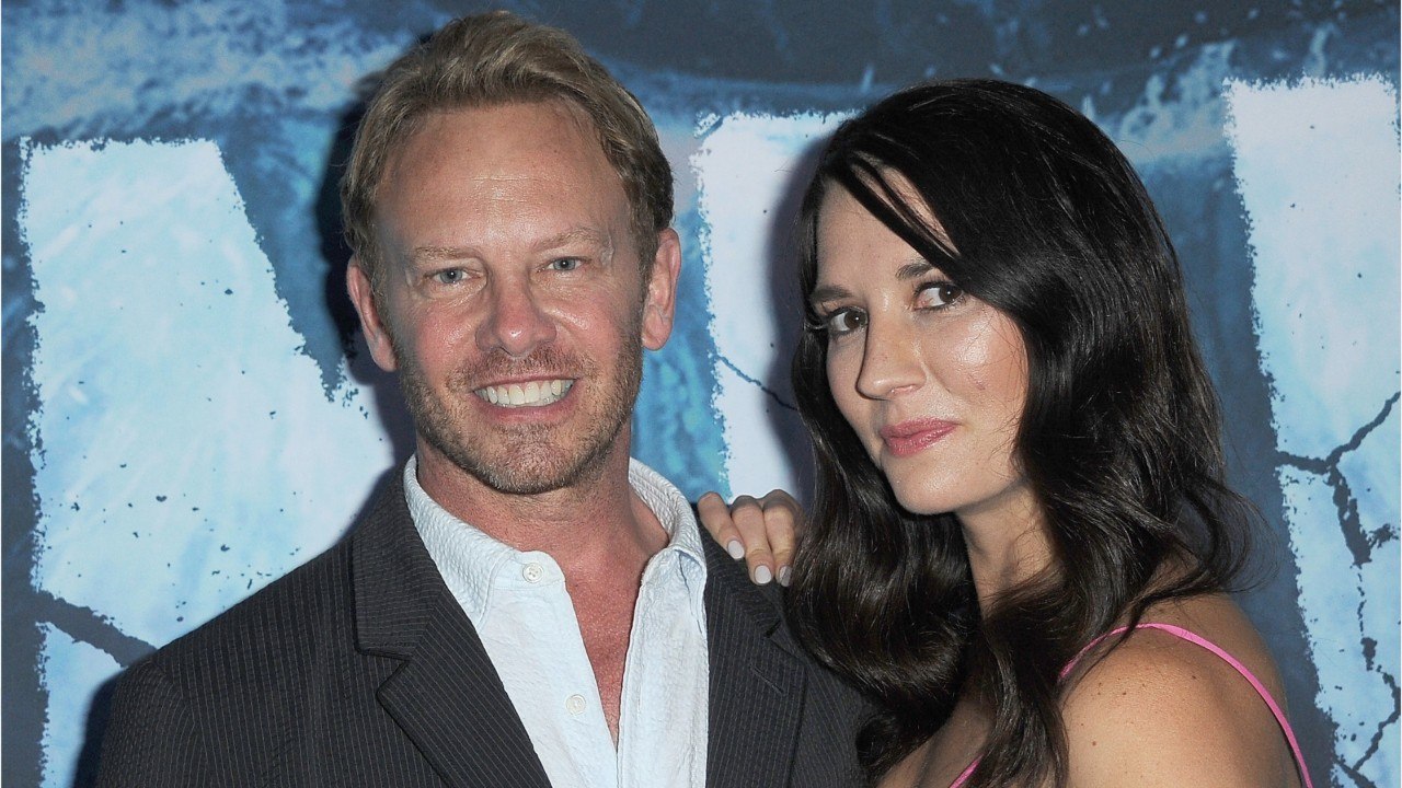 VOICI Ian Ziering (Beverly Hills 90210) : son divorce avec Erin dégénère