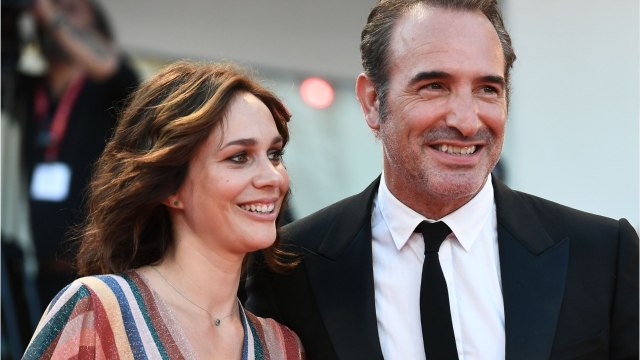 VOICI Jean Dujardin papa : Nathalie Péchalat a accouché de leur deuxième enfant