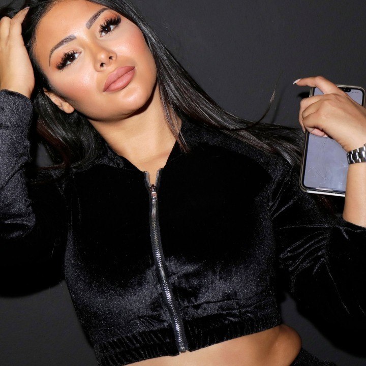 Voici SOCIAL- Carla Moreau accusée de sorcellerie : Maeva Ghennam s'excuse après un rebondissement inattendu (1)