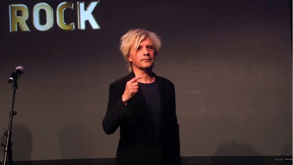 VOICI - PHOTO Nicola Sirkis : son tendre hommage à son frère jumeau Stéphane, décédé il y a 22 ans