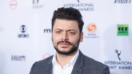 VOICI - Mask Singer : Kev Adams fera-t-il encore partie du jury dans la deuxième saison ?