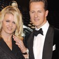 VOICI // SOCIAL Michael Schumacher Hospitalisé : Un Proche Profère De Graves Accusations Contre Sa Femme Corinna (1)