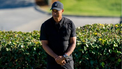 VOICI : Tiger Woods hospitalisé après un impressionnant accident de la route, le golfeur gravement blessé