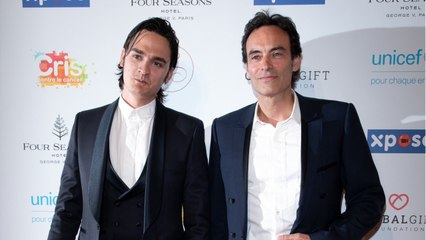 VOICI : Alain Delon : tensions entre ses fils Alain-Fabien et Anthony au sujet de son état de santé