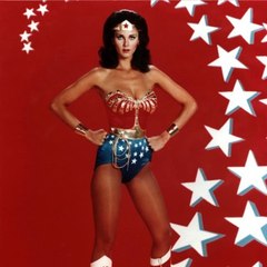 VOICI - ANNIV LYNDA CARTER (1)