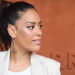 VOIC socialI - Amel Bent Endeuillée : La Chanteuse Annonce La Mort D'un Membre De Sa Famille (1)