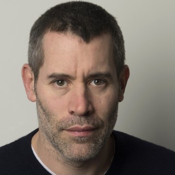 VOICI : Jalil Lespert partage un moment très intime avec Laeticia Hallyday (1)