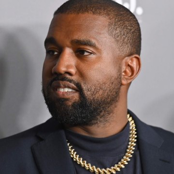 VOICI social -Kanye West Se Lâche Sur Twitter Et Accuse Kim Kardashian De Vouloir Le Faire Interner (1)