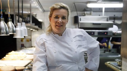 VOICI - Hélène Darroze heureuse : la cheffe dévoile son tête-à-tête émouvant