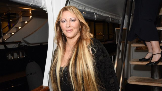 VOICI - PHOTO Loana métamorphosée : elle dévoile sa transformation radicale et sublime