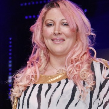 VOICI SOCIAL : Loana inconsciente à la suite d’une overdose : l'ex-candidate de téléréalité hospitalisée (1)