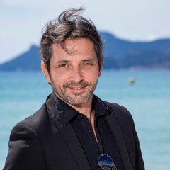 VOICI //SOCIAL // Sébastien Roch