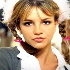 VOICI // SOCIAL // BRIT BRIT